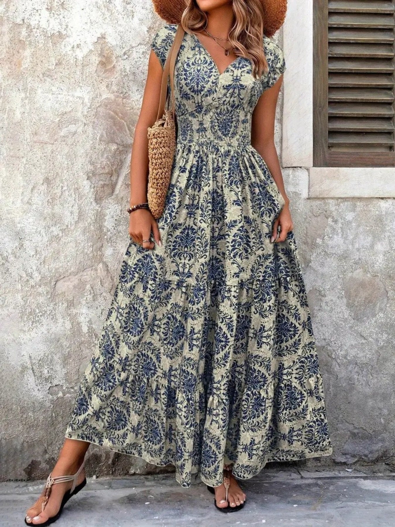 Tsuki | Modern Women's Fashion & Everyday Elegance